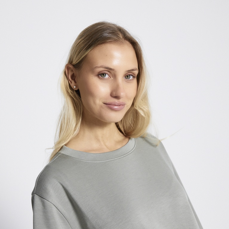 Soft lounge tee "Alyna" Light Army Green